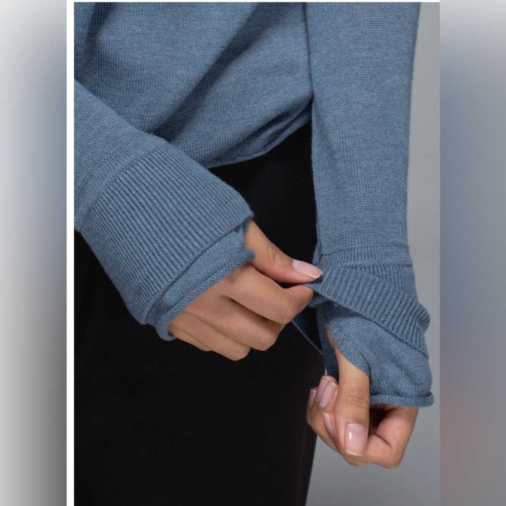 Lululemon Iconic Wrap. - Picture 8 of 16